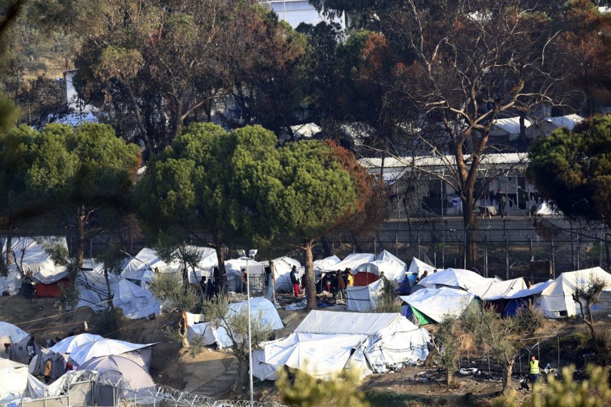 Επικοινωνία Καλογήρου – Βίτσα για τους Κούρδους που εγκατέλειψαν τη Μόρια