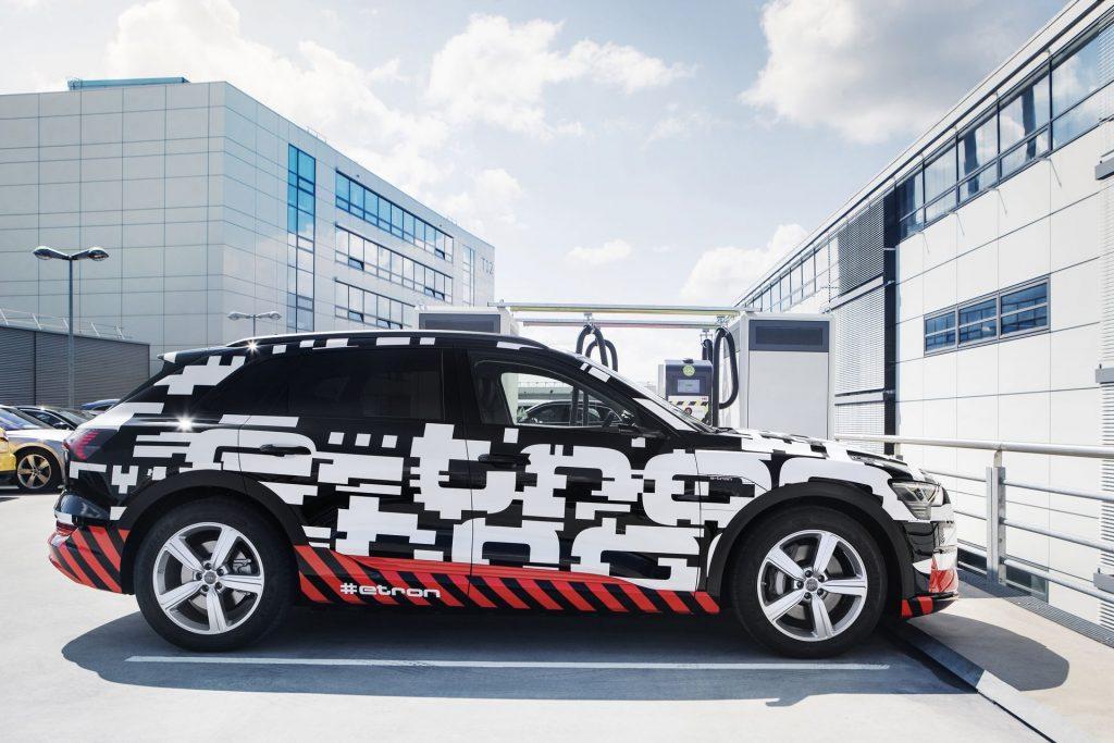400 km αυτονομία για το ηλεκτρικό SUV της Audi