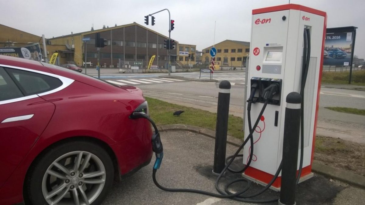 Η Δανία επανεξετάζει τις επιδοτήσεις στα ηλεκτρικά αυτοκίνητα
