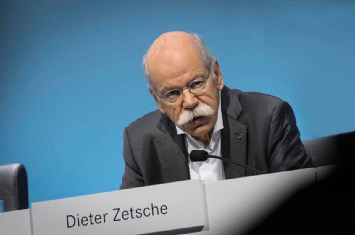 Η Daimler συζητά συνεργασία στην Κίνα με την Geely