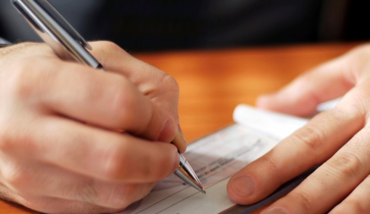 «Χρωστάω στην Εφορία λόγω των «πέτσινων» επιταγών που μου έδιναν στο Alter»