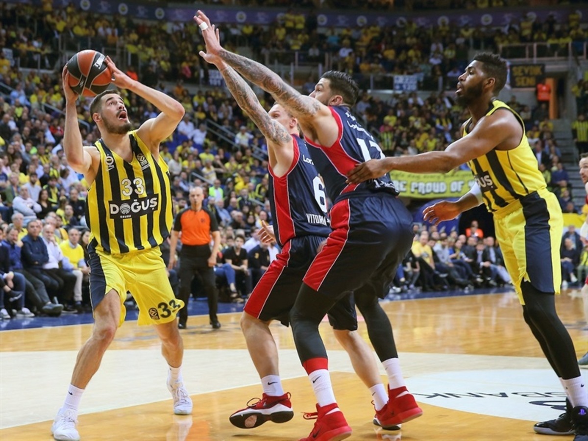 Euroleague: Ένα βήμα μακριά από το Final Four η Φενέρμπαχτσε! “Λύγισε” την Μπασκόνια