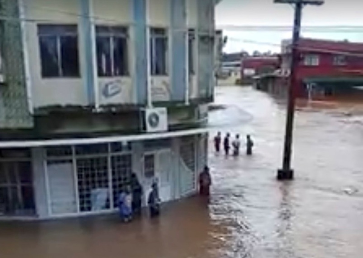 Φονικές πλημμύρες στα νησιά Φίτζι – Τουλάχιστον τέσσερις νεκροί και ένας αγνοούμενος
