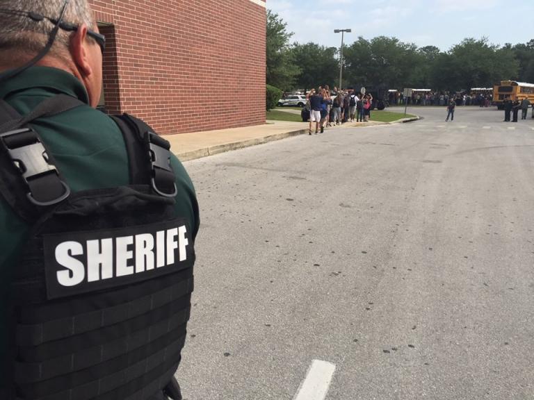Συναγερμός στη Φλόριντα! Πυροβολισμοί σε σχολείο – Ένας μαθητής τραυματίας