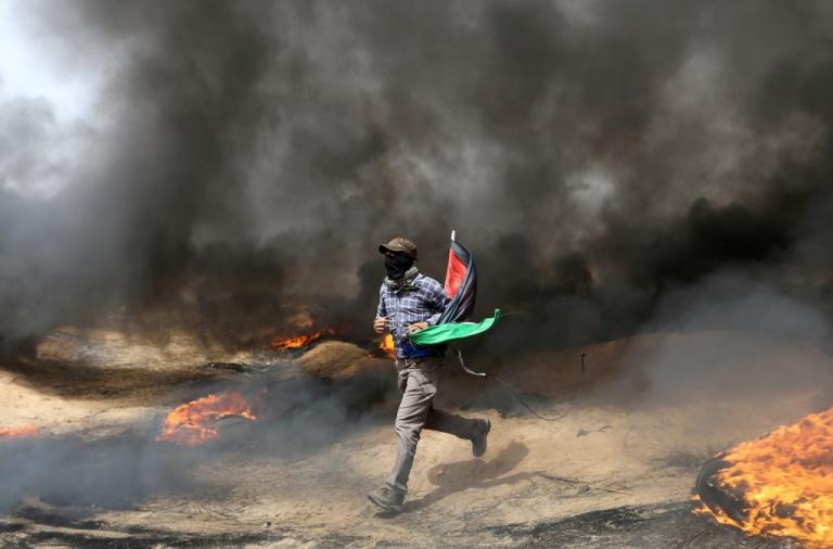 “Κόλαση” και πάλι η Γάζα! Φωτιές, καπνοί και ένας 25χρονος νεκρός [pics]