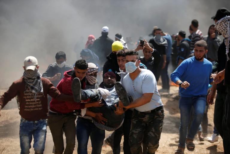 "Κόλαση" στη Γάζα: "Πύρινες" συγκρούσεις Παλαιστίνιων με τον ισραηλινό στρατό - Φωτιές, νεκροί και τραυματίες! Απίστευτες εικόνες