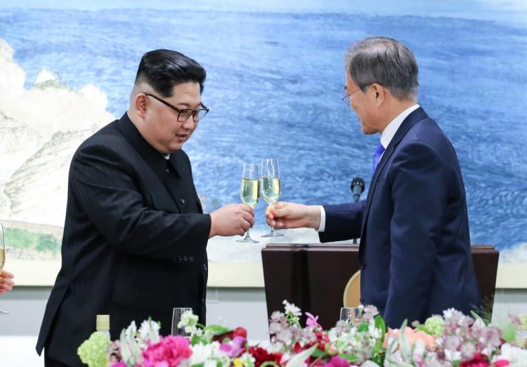 Κιμ Γιονγκ Ουν Βόρεια Κορέα Νότια Κορέα