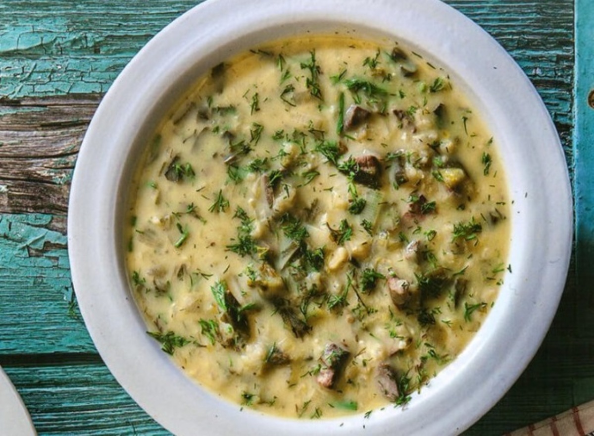 Αυτή είναι η πεντανόστιμη Παριανή μαγειρίτσα της Αργυρώς Μπαρμπαρίγου!