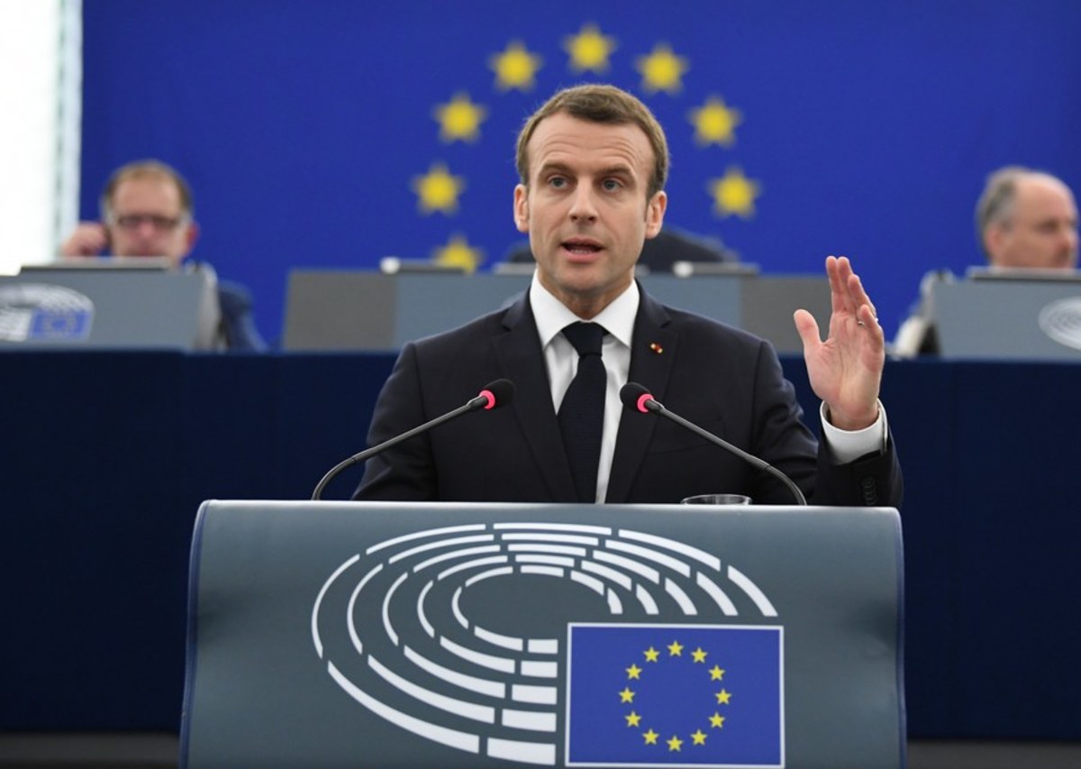 Ομιλία – ορόσημο από Μακρόν για την “νέα Ευρώπη” – “Δημοκρατία εναντίον αυταρχισμού”