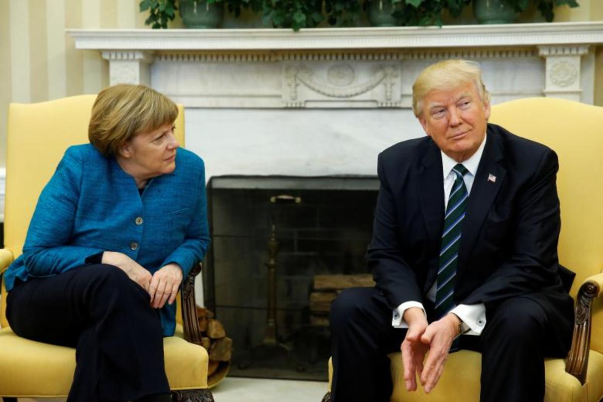 Το Βερολίνο πιστεύει ότι ο Τραμπ θα επιβάλει δασμούς στην ΕΕ