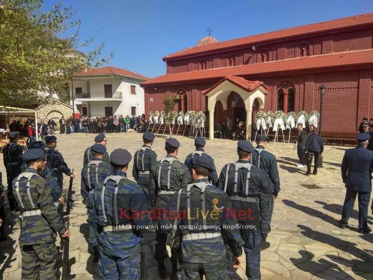 Γιώργος Μπαλταδώρος: Το Μορφοβούνι υποδέχεται τον ήρωά του – Το μεσημέρι η κηδεία του Σμηναγού