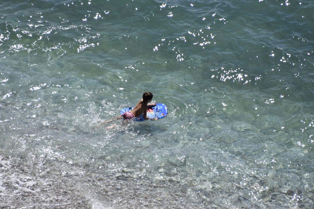 Στο Ναύπλιο… ξεκίνησαν τα μπάνια!