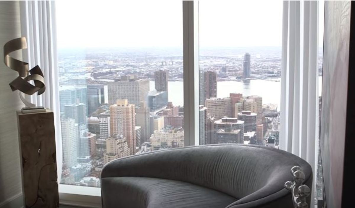 Μέσα στο διαμέρισμα ενός ουρανοξύστη της Νέας Υόρκης αξίας 20 εκατομμυρίων δολαρίων