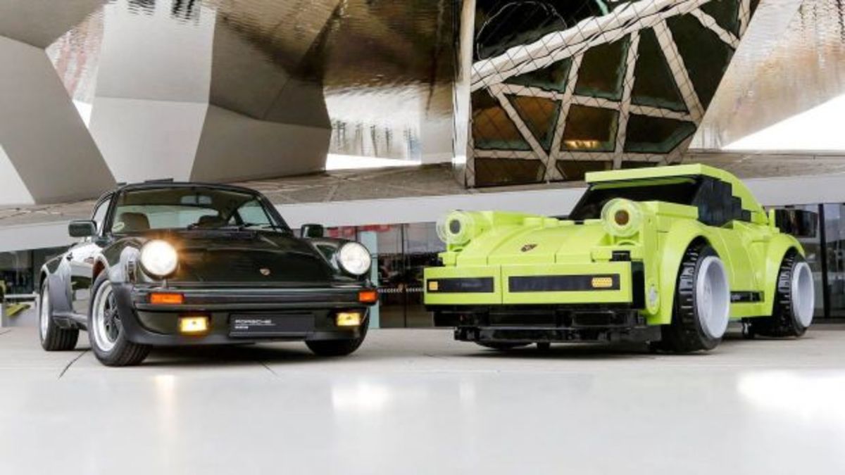 Η Lego έφτιαξε μια κλασική Porsche 911 Turbo σε φυσικό μέγεθος!