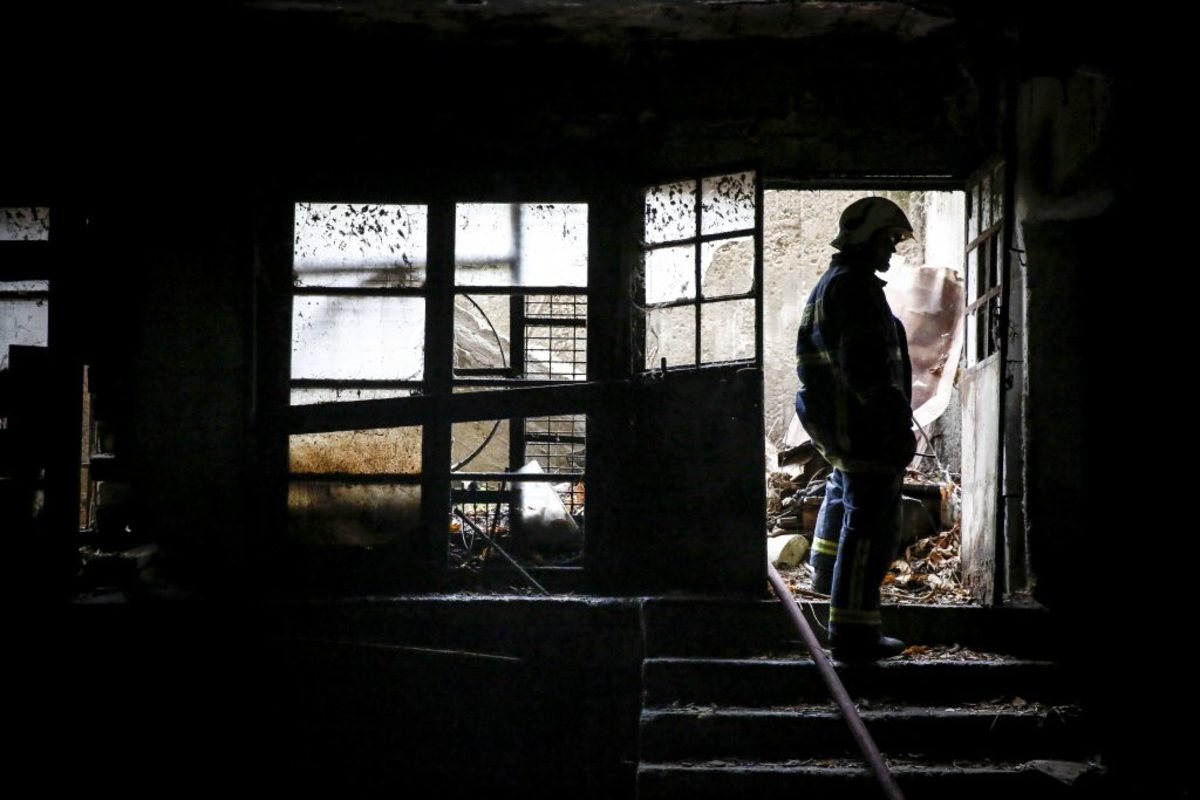 Τραγωδία στην Κυψέλη: Ένας νεκρός από φωτιά σε διαμέρισμα
