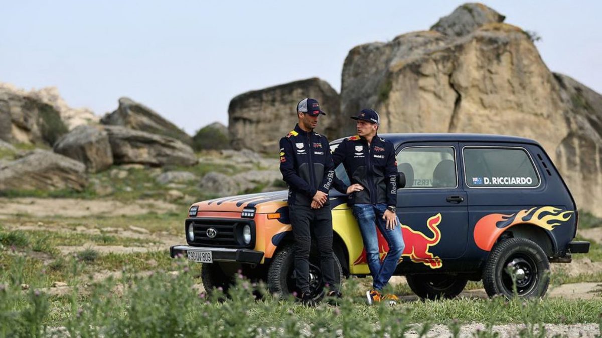 Formula 1: Οι οδηγοί της Red Bull σπάνε πλάκα με ένα Lada Niva [vid]