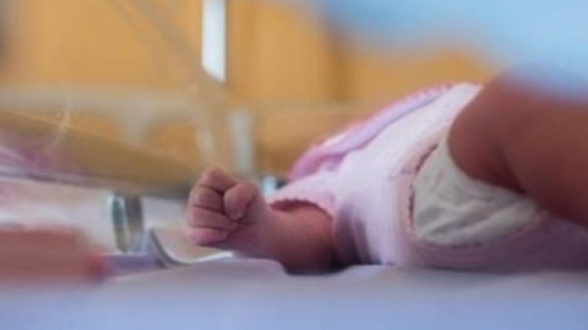 Αδιανόητο! Νύφη και πεθερά πάνω στον άγριο καυγά έριξαν το 2 μηνών βρέφος και του ράγισαν το κρανίο!