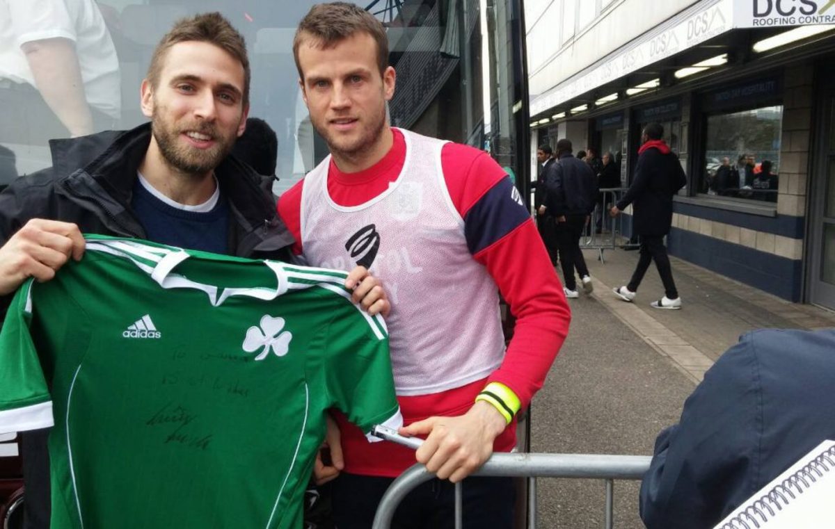 Μίλησε ξανά… ελληνικά ο Στιλ – Η αναπάντεχη συνάντηση με οπαδό του Παναθηναϊκού στο Λονδίνο