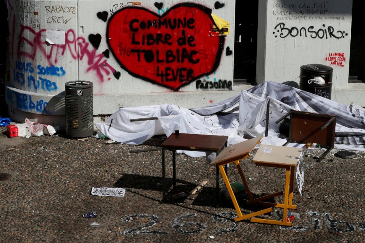 Ο Μακρόν σπάει τις καταλήψεις – Ρημαδιό τα πανεπιστήμια [pics, vid]