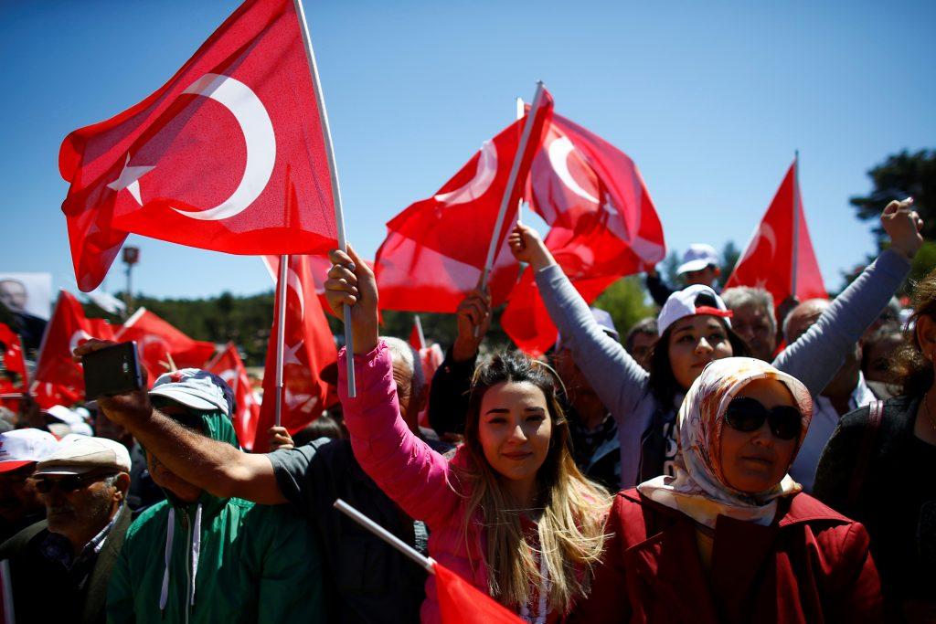 Εκλογές στην Τουρκία: Αυτά είναι τα δέκα κόμματα που ρίχνονται στη “μάχη”