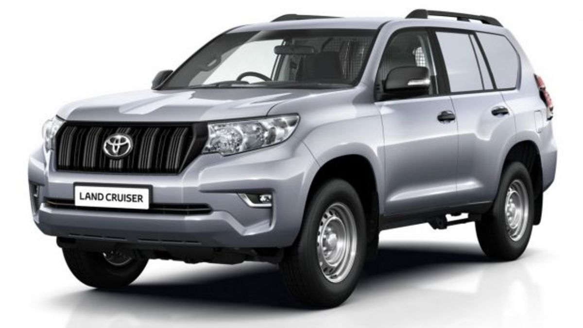 To Toyota Land Cruiser τώρα και σε επαγγελματικό! [pics]