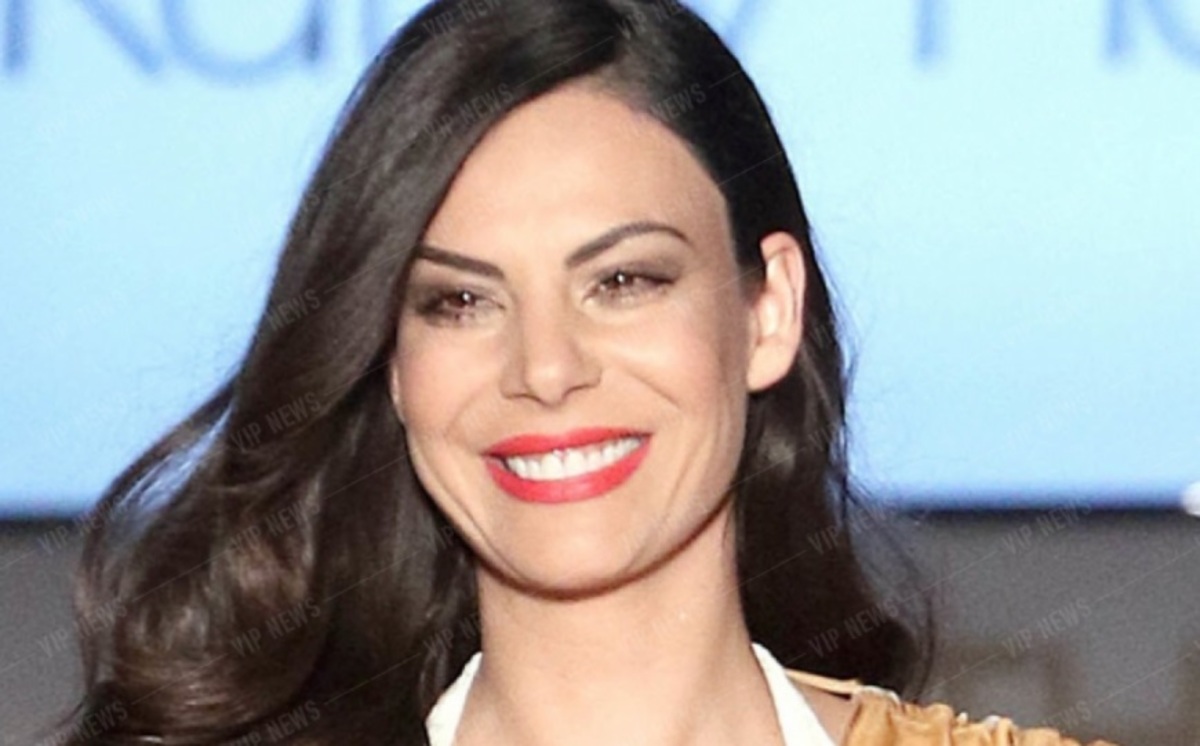 Εύη Βατίδου: «Υπενθυμίζω σε κάποιους πανελίστες αρχές ηθικής και δεοντολογίας»