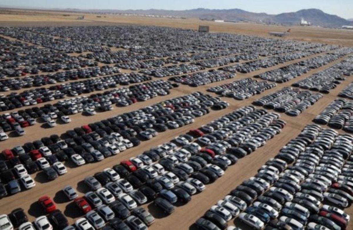 Η Volkswagen αποθηκεύει 300.000 ντίζελ στις ΗΠΑ