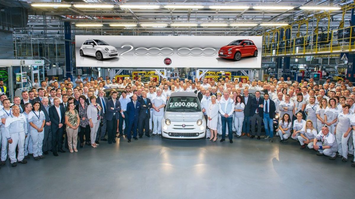 FIAT: Νέο ορόσημο παραγωγής για το 500
