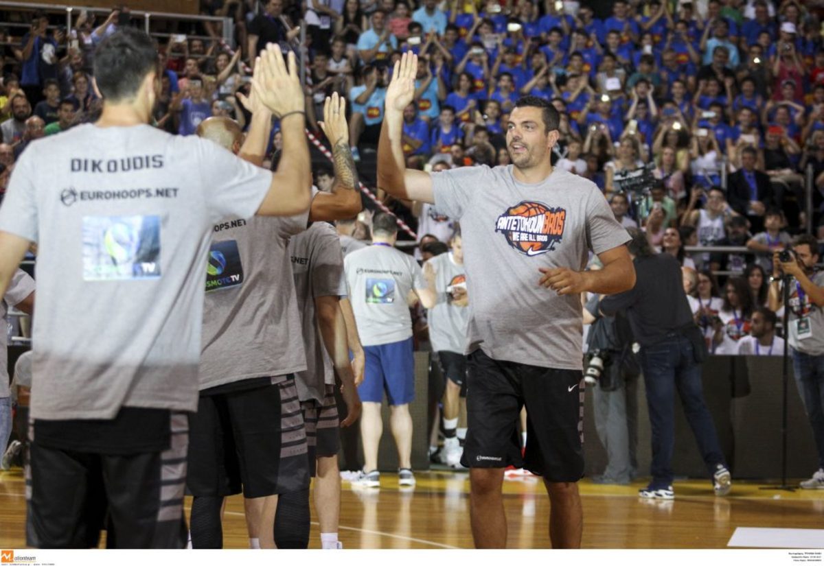 Final Four: Με μπλουζάκια του Γκάλη στο Βελιγράδι [pic]