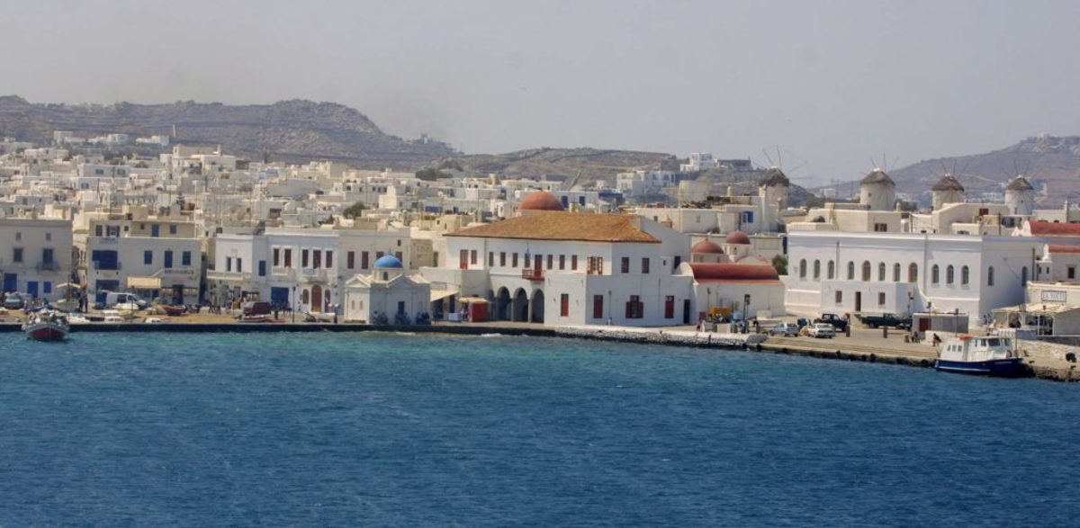 Μύκονος: Απίστευτη ανατροπή στη ληστεία των 145.000 ευρώ – Οργή για τον πατέρα του πεντάχρονου παιδιού!