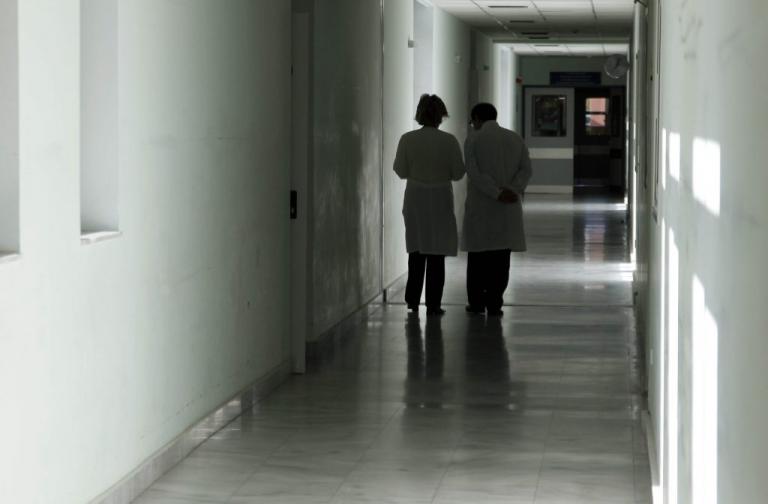 Χανιά: Στο νοσοκομείο με μηνιγγίτιδα δύο μικρά παιδιά – Τι έδειξαν οι ιατρικές τους εξετάσεις…