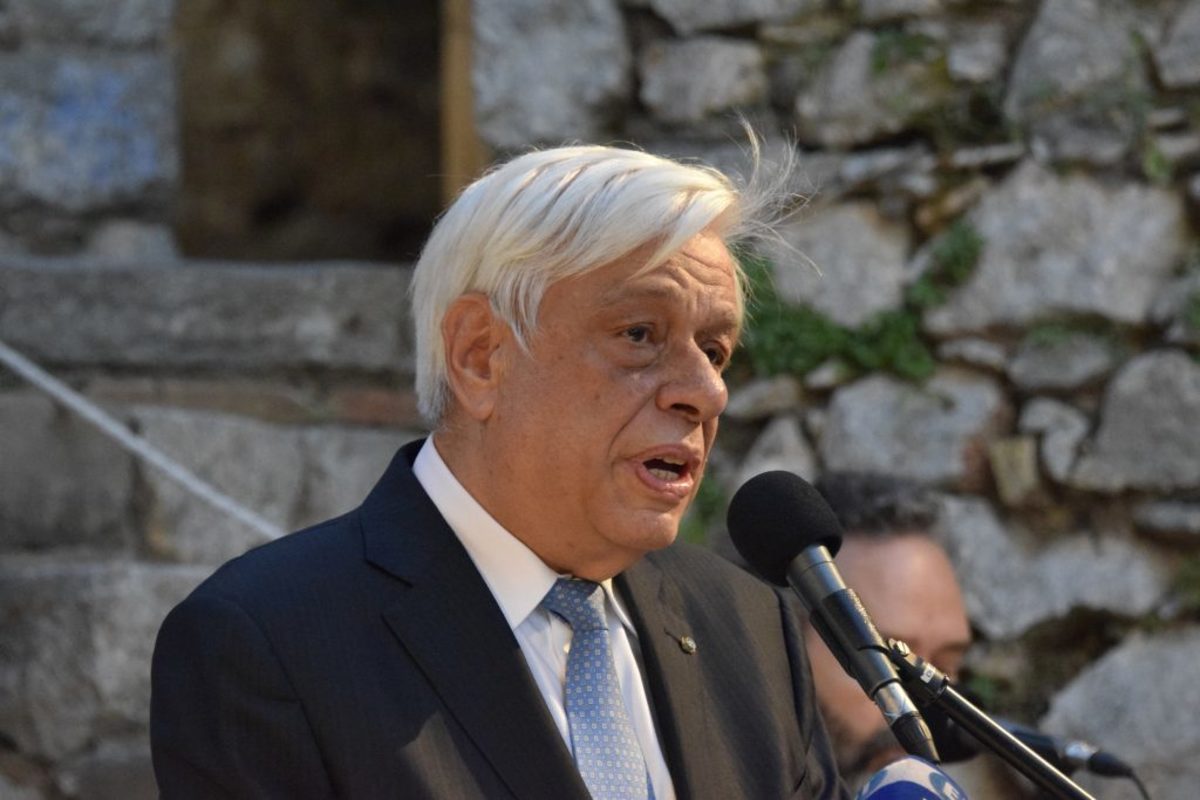 Ο Παυλόπουλος ζήτησε να δει τους γονείς του Δημήτρη Κούκλατζη