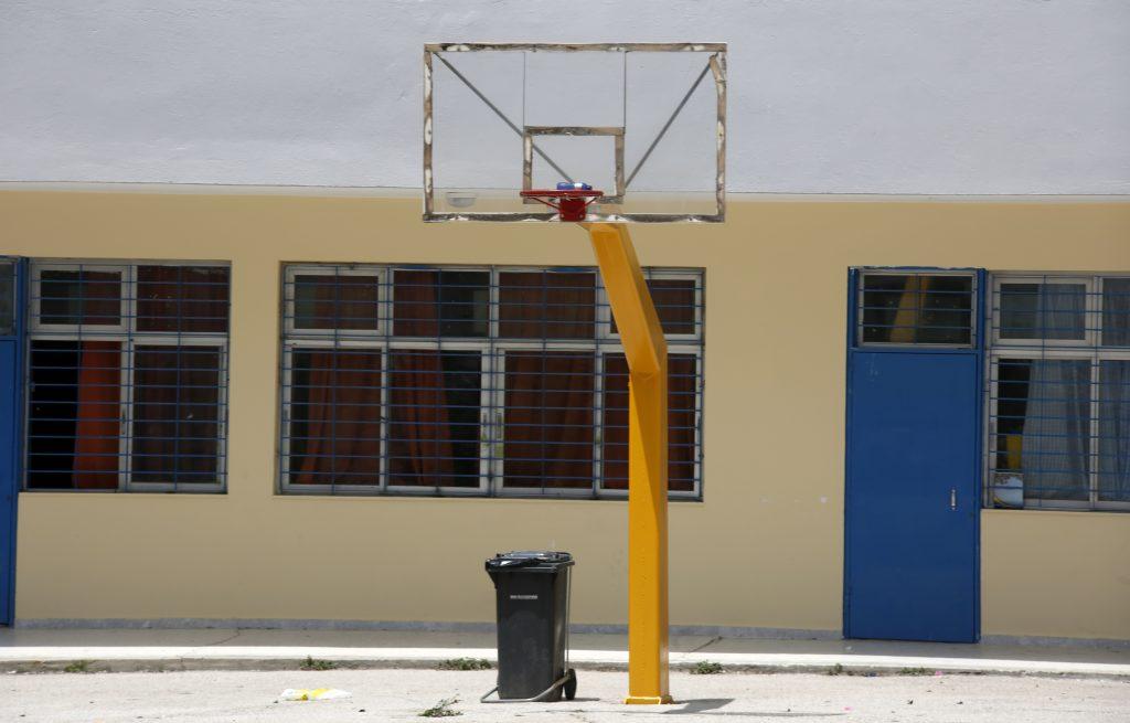 Κύπρος: Μαθητής έπεσε από τον πρώτο όροφο του σχολείου!