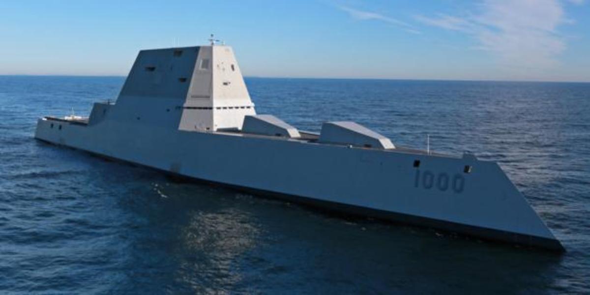 Αυτό είναι το μεγαλύτερο αντιτορπιλικό του Αμερικανικού Ναυτικού αξίας 4 δις δολαρίων! [vids, pics]