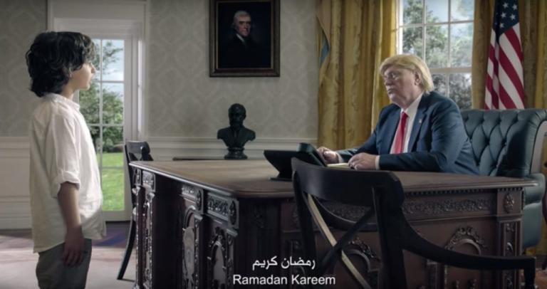 "Σαρώνει" το βίντεο με τον μικρό μουσουλμάνο που "συναντά" τους ηγέτες και κλαίει για την προσφυγιά