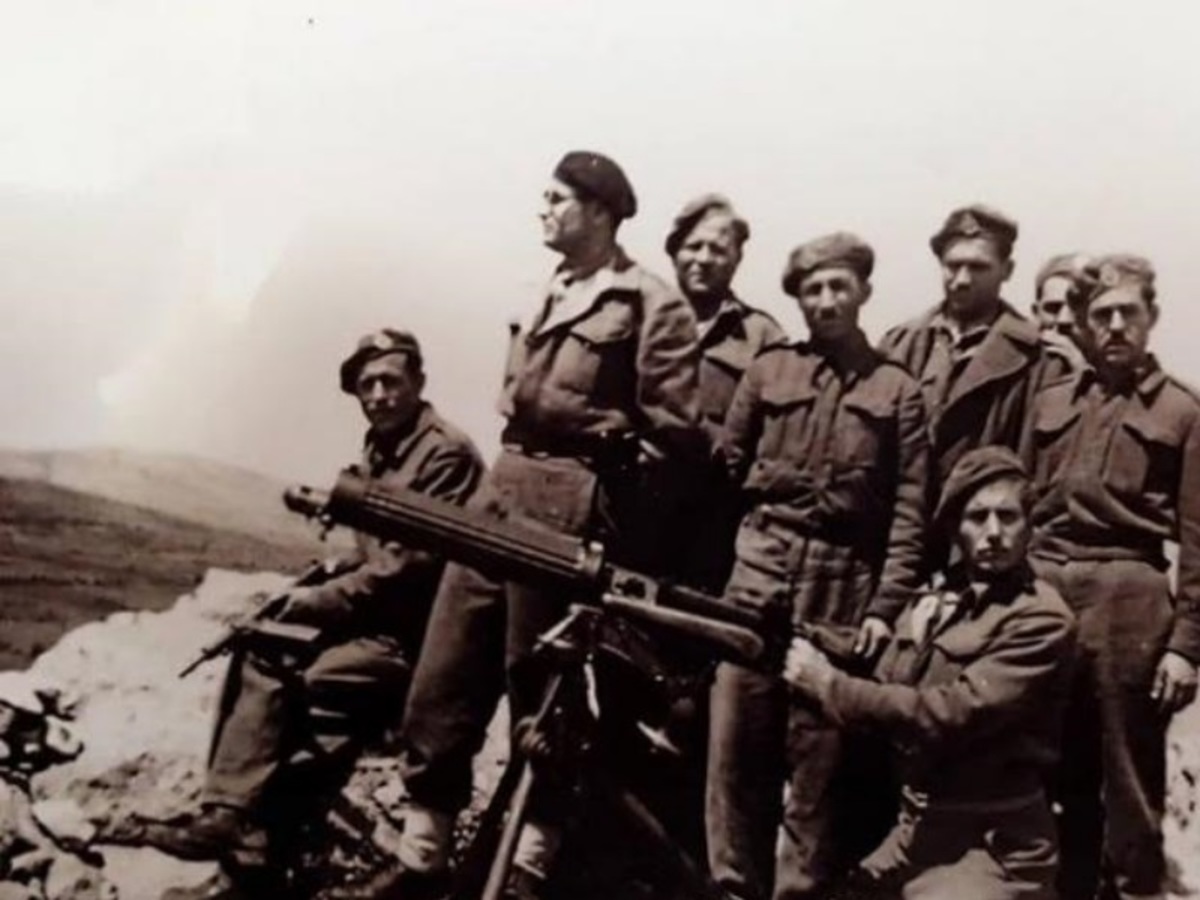 Ρίγη συγκίνησης και υπερηφάνειας! Αιωνόβιοι έφεδροι ετών τιμήθηκαν για την προσφορά στο Έθνος [pics]