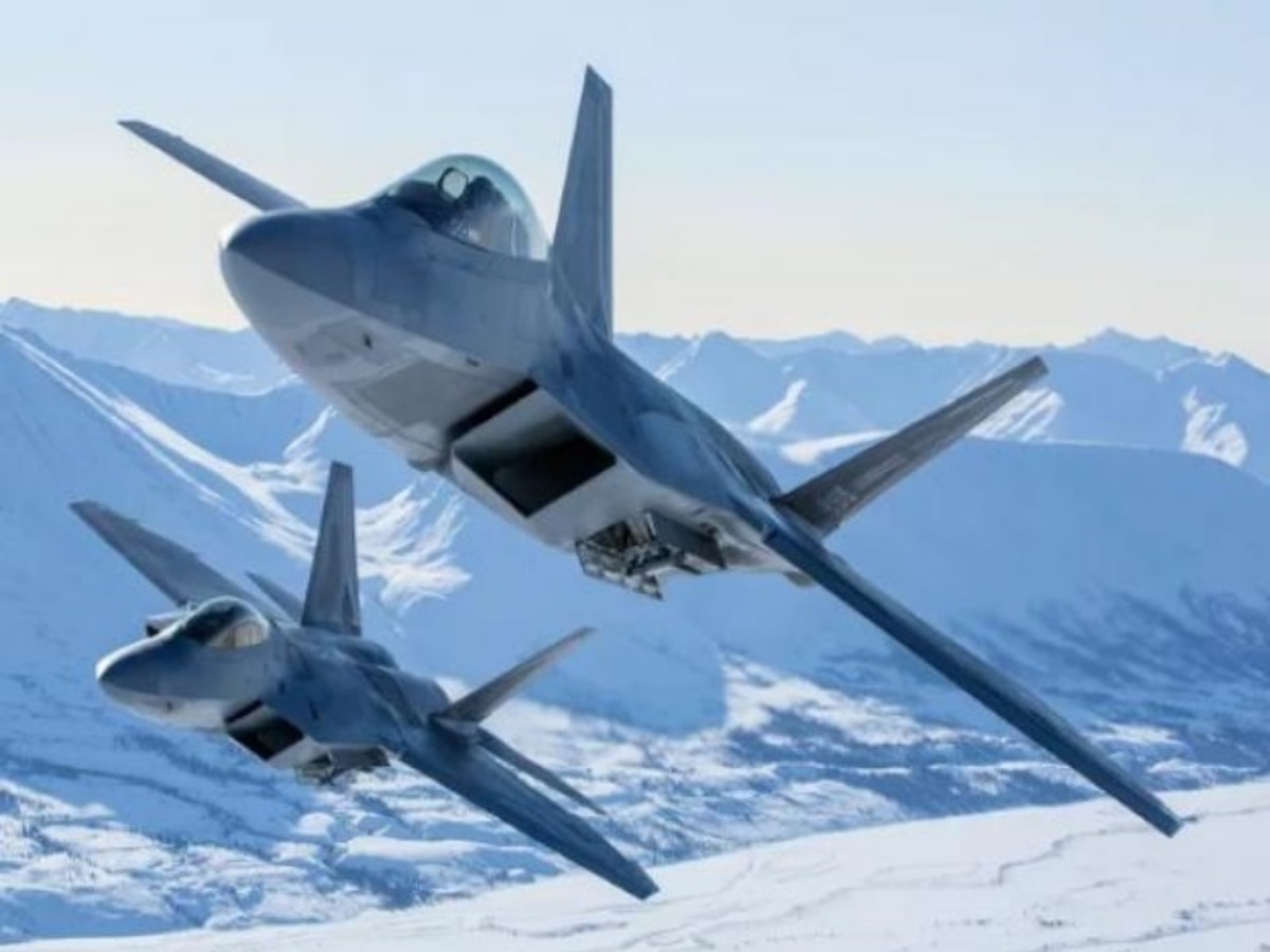 Αμερικανικά μαχητικά αναχαίτισαν ρωσικά βομβαρδιστικά ανοικτά της Αλάσκας!