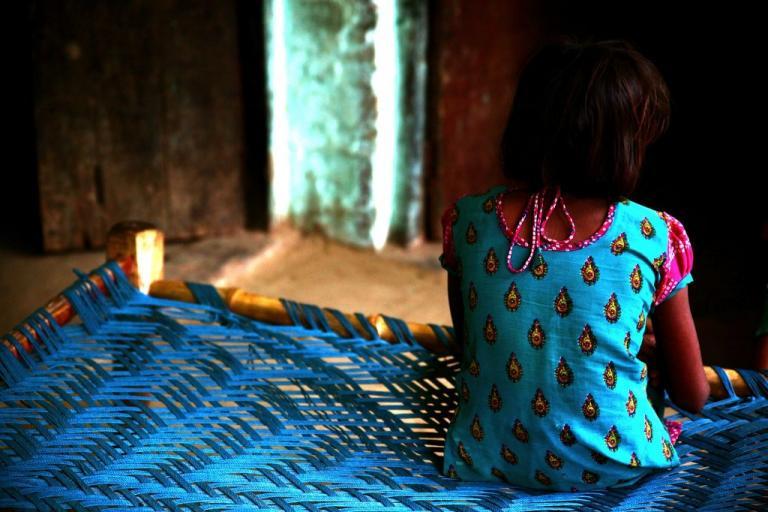 Ασία: Η περίοδος κρατά τα κορίτσια στο σπίτι λόγω των άθλιων συνθηκών στα σχολεία
