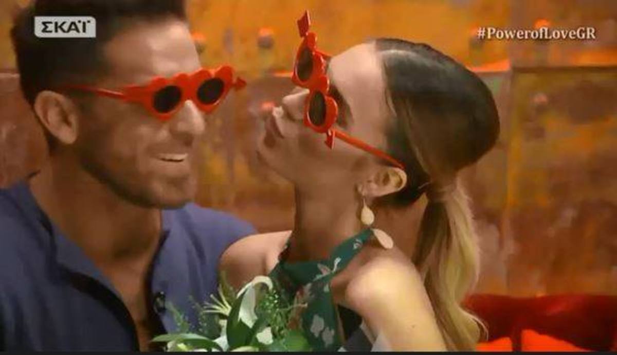 Δώρος Παναγίδης: Έτσι ξάφνιασε την Αθηνά στο κόκκινο δωμάτιο του “Power of Love”! [vid]