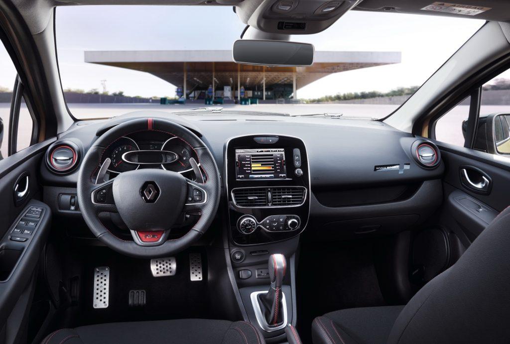 Όλα τα μοντέλα της Renault διαθέσιμα και με αυτόματο κιβώτιο διπλού συμπλέκτη