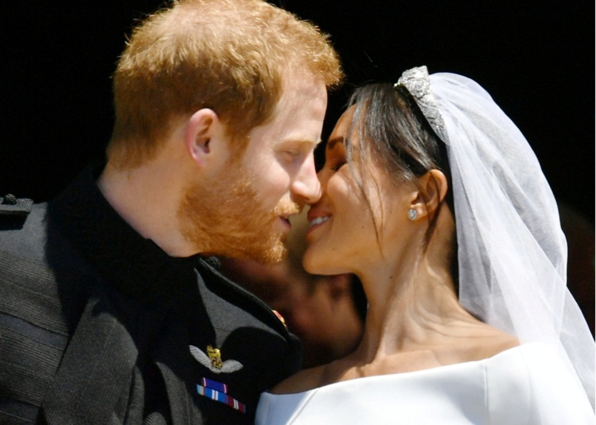 Πρίγκιπας Harry – Meghan Markle: To album του ρομαντικού πριγκιπικού γάμου τους!