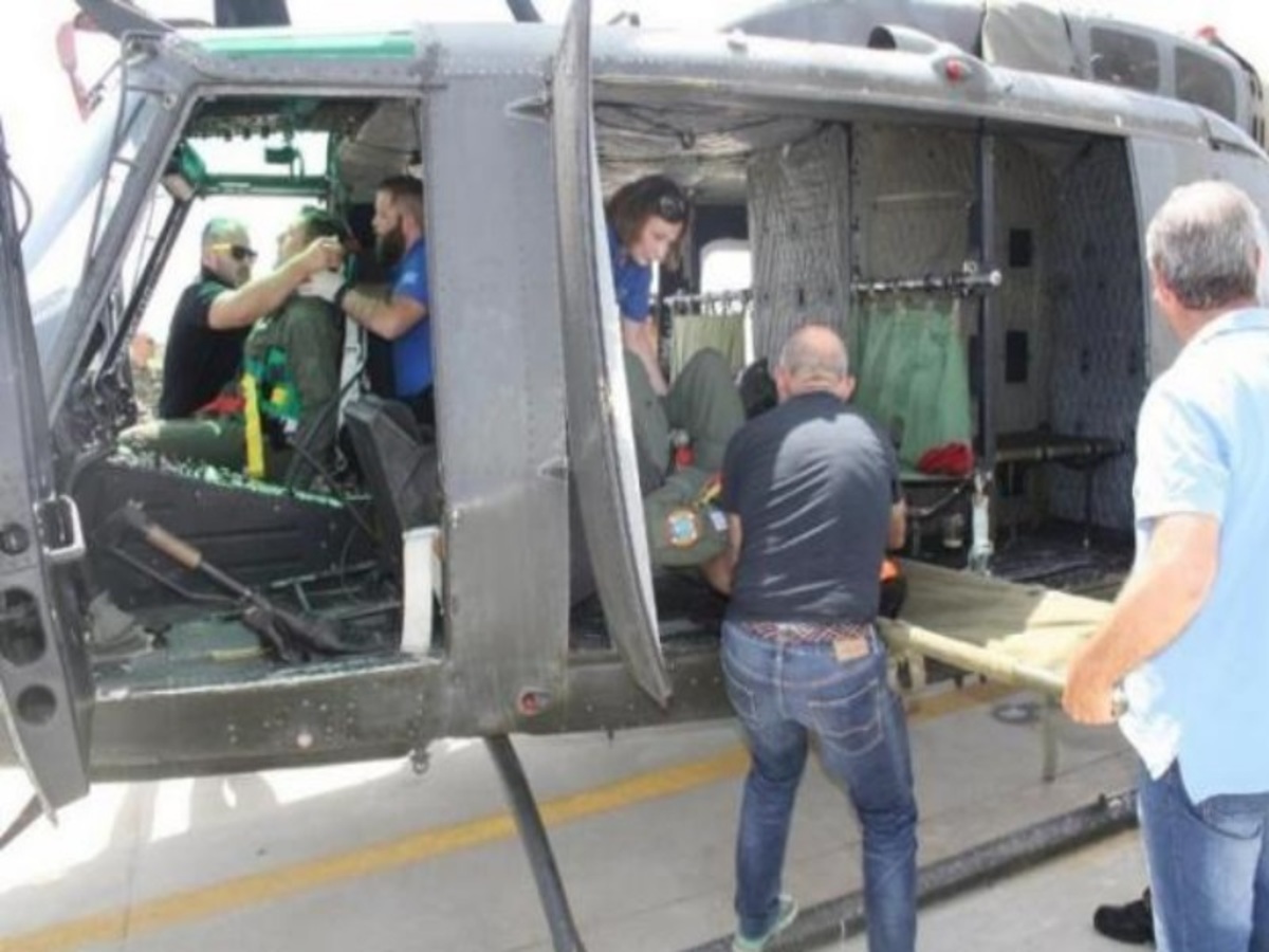 Εντυπωσιακά πλάνα από τη σωτήρια εκπαίδευση απεγκλωβισμού ελικοπτέρου [pics]