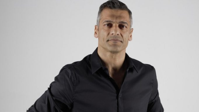 Στέλιος Κρητικός: Ο λόγος χωρισμού από την πρώτη του σύζυγο και οι σχέσεις που έχουν τώρα