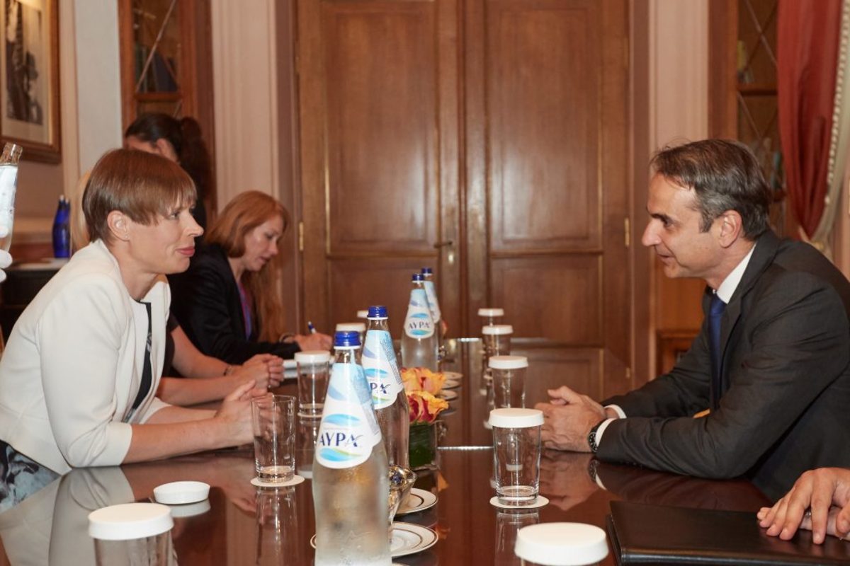 Συνάντηση Μητσοτάκη με την πρόεδρο της Εσθονίας [pics]