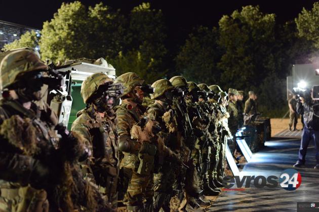 «Ρουκέτες» Κικίλια – Δημοσχάκη κατά Καμμένου για τη νυχτερινή αποζημίωση στρατιωτικών