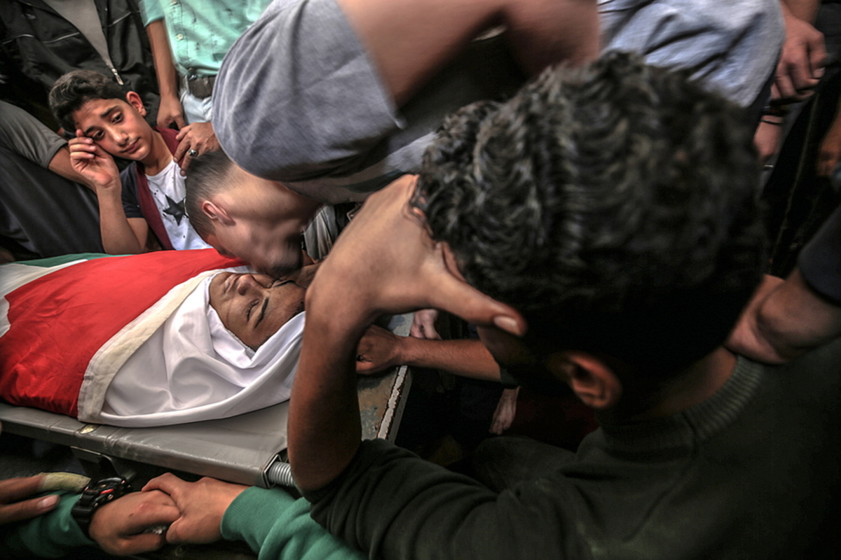 “Ματωμένη Δευτέρα” στην Ιερουσαλήμ: 55 νεκροί Παλαιστίνιοι, 2700 τραυματίες από Ισραηλινά πυρά