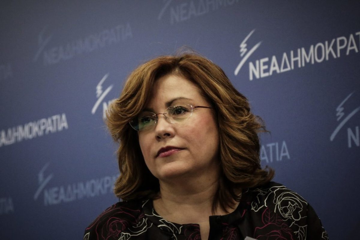 Σπυράκη: Γιατί ο Τσακαλώτος δεν κάνει μήνυση;
