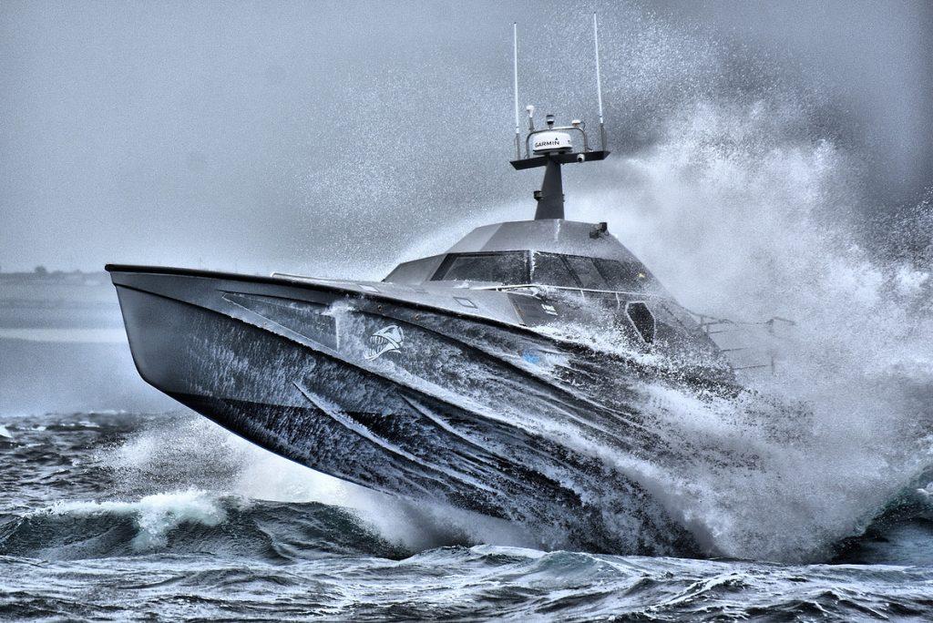 Το «Παιδί του Κεραυνού» το αβύθιστο πλοίο που σπάει όλα τα ρεκόρ! [vid]