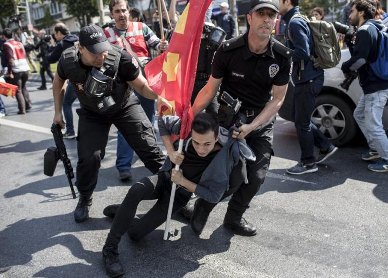 Τουρκία: “Όργιο” καταστολής και αυτή την Εργατική Πρωτομαγιά – Ξύλο σε διαδηλωτές και 84 συλλήψεις [pics]