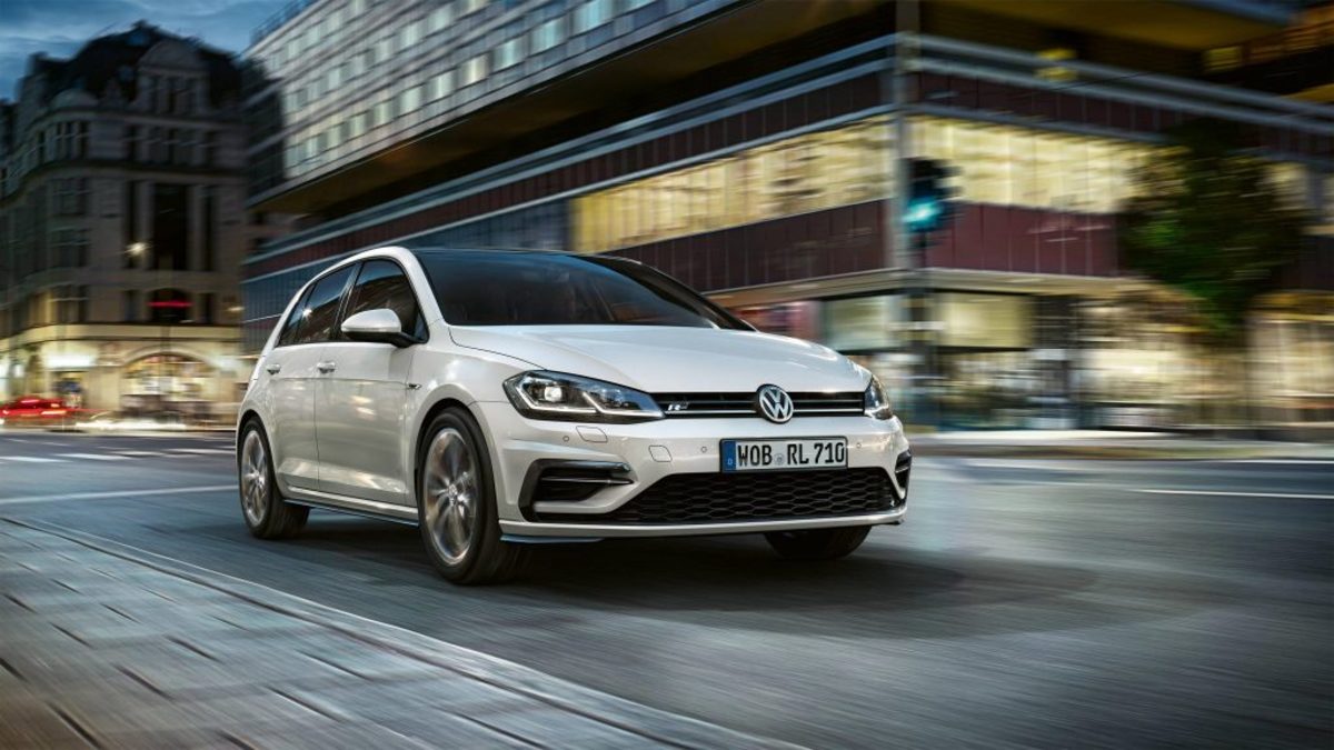 Νέες εκδόσεις R-Line για το Volkswagen Golf